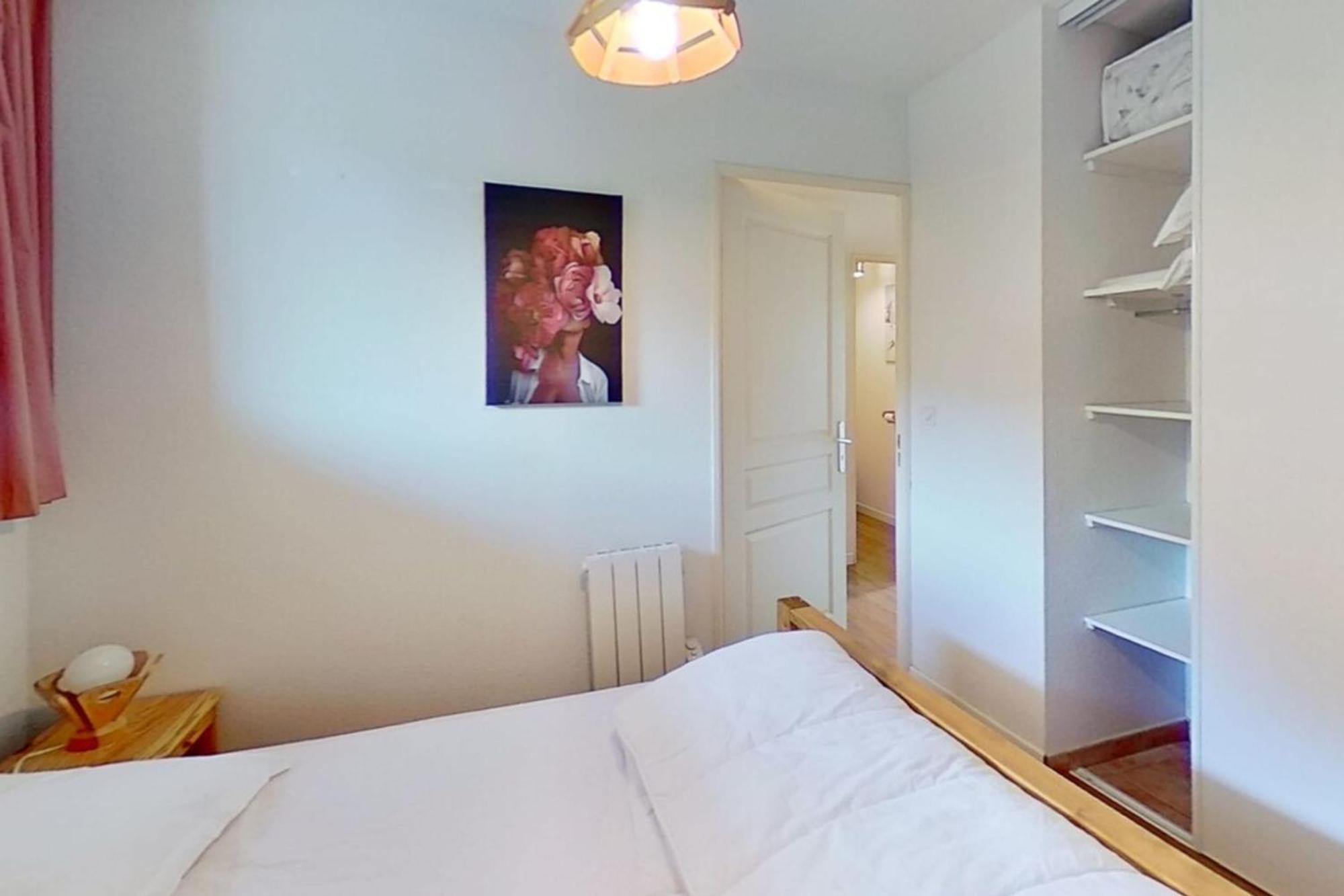 Casa-Amelie Terrace With View And Parking Appartement Vars  Buitenkant foto