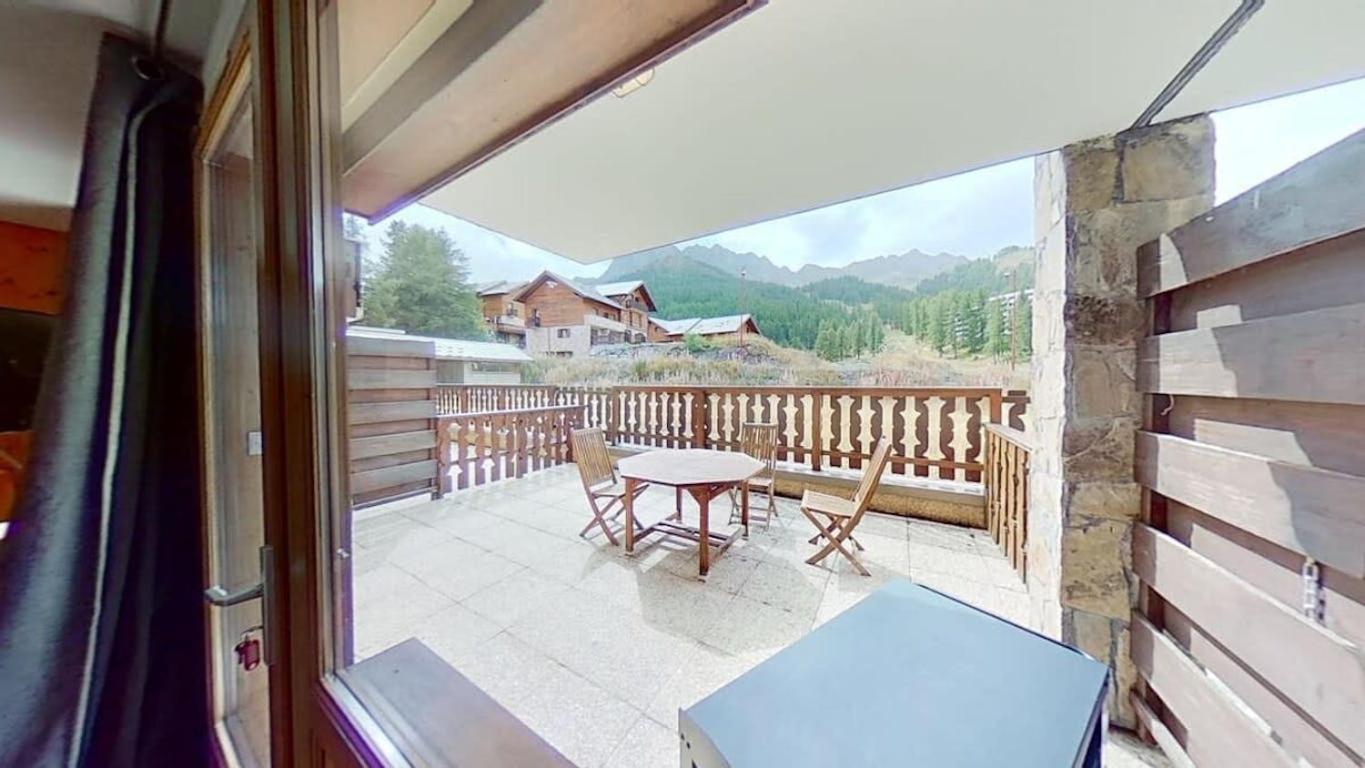 Casa-Amelie Terrace With View And Parking Appartement Vars  Buitenkant foto