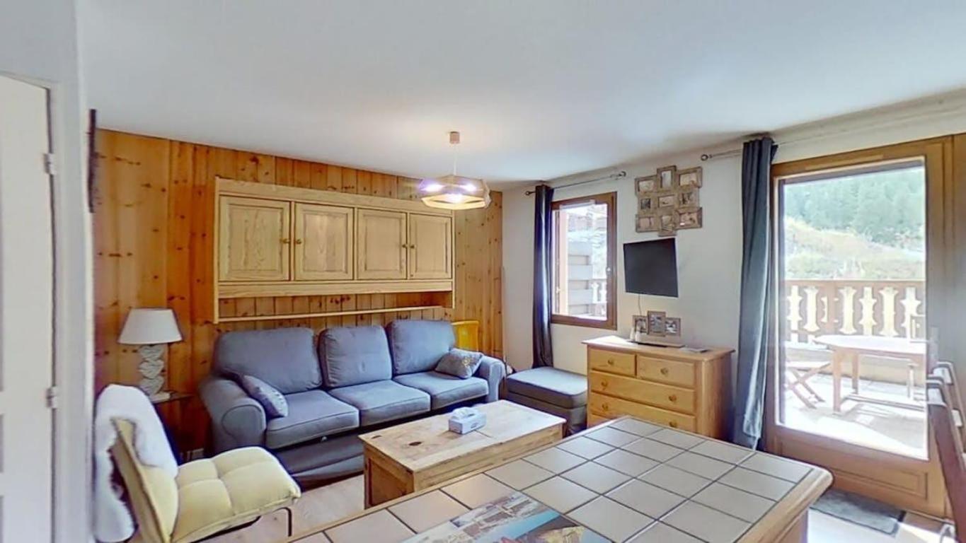 Casa-Amelie Terrace With View And Parking Appartement Vars  Buitenkant foto