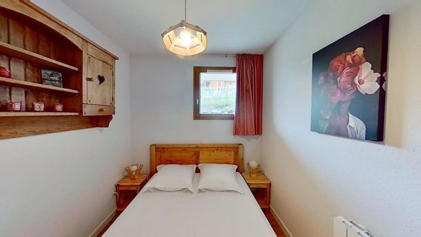 Casa-Amelie Terrace With View And Parking Appartement Vars  Buitenkant foto