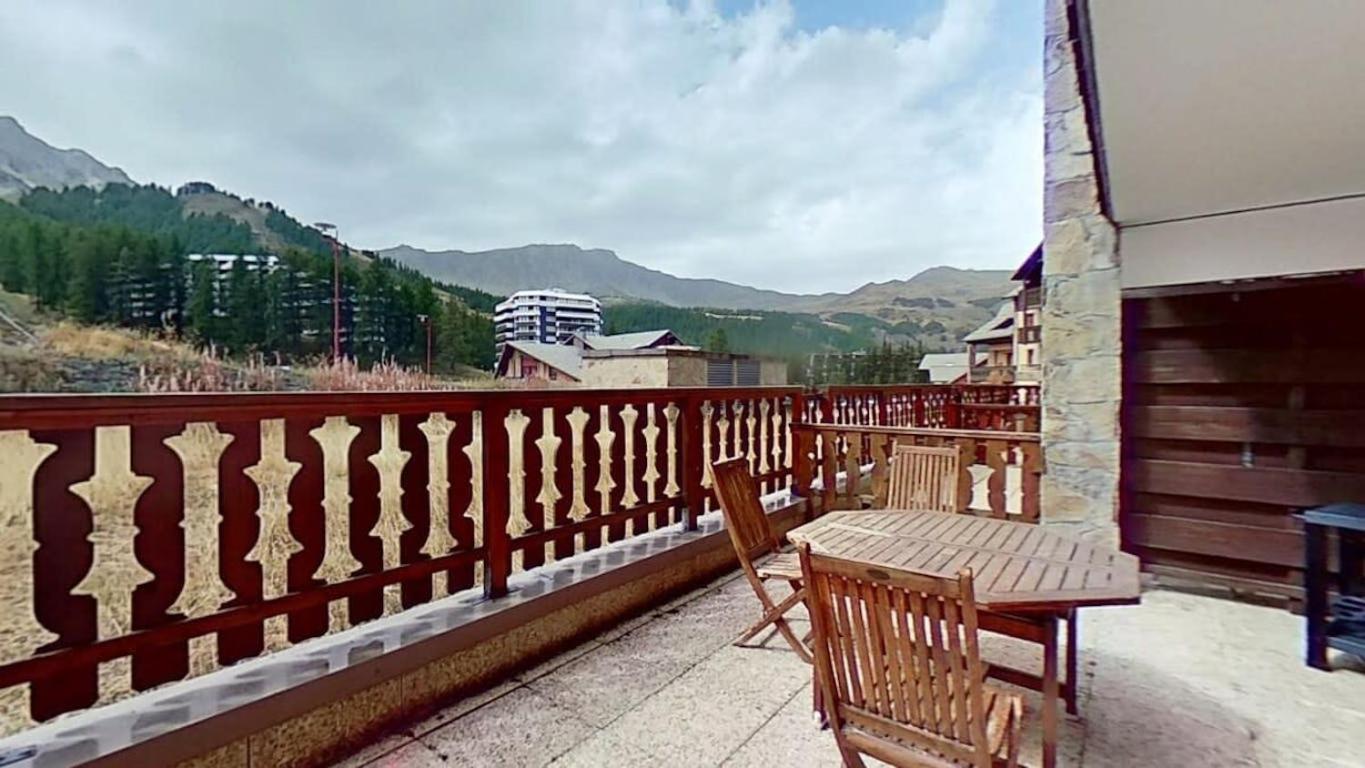 Casa-Amelie Terrace With View And Parking Appartement Vars  Buitenkant foto